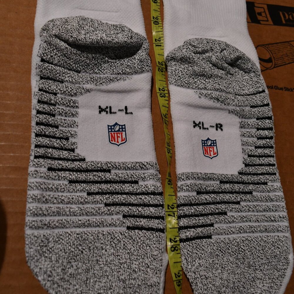Nike NFL Team Issued Men's White XL - Long Compression Socks  6PK New in Package - Picture 3 of 7